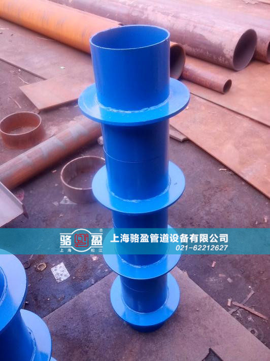 加長(zhǎng)加翼環(huán)剛性<a href=http://www.m.hellowinter.com.cn target=_blank class=infotextkey>防水套管</a>